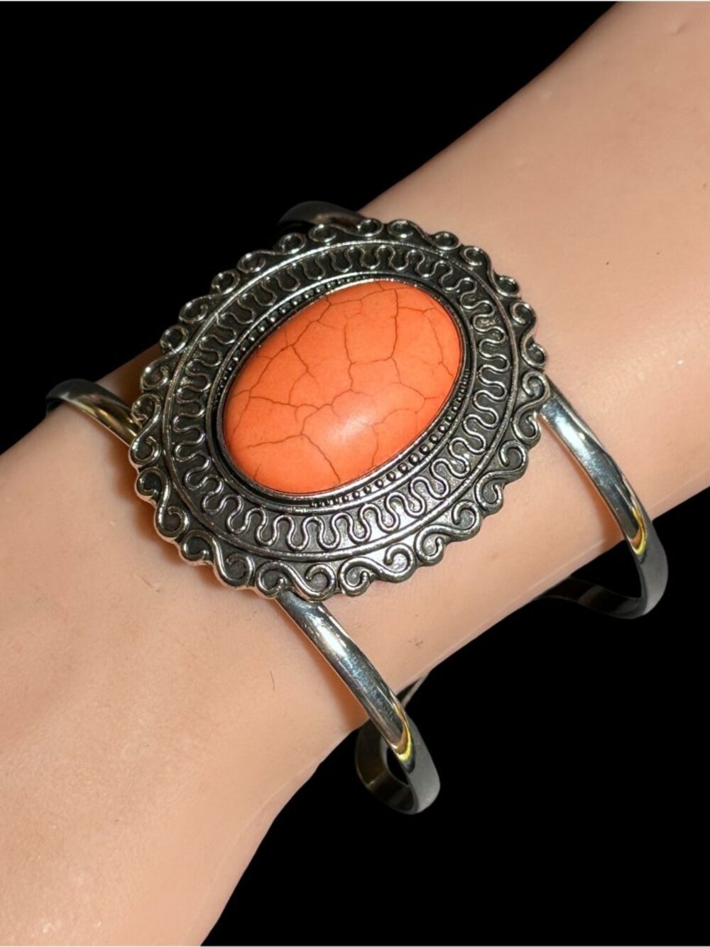 Cuff Bracelet Southwest Boho Style Silver Tone Orange Peach Center Womens NWOT